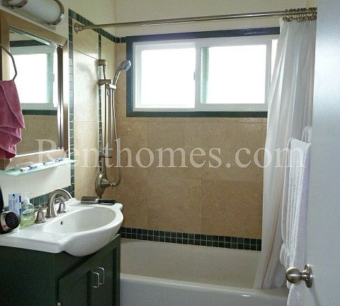 5th image of 6481 Glenroy St