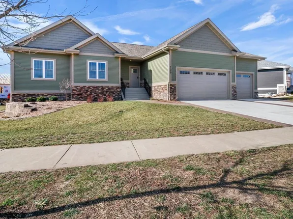 239 West Nelson Street, Deerfield, WI 53531