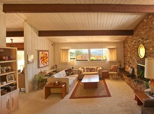 601 Country Club Dr, Carmel Valley, CA