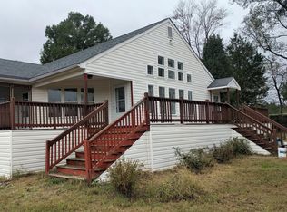 19820 Russwood Rd, South Chesterfield, VA 23803