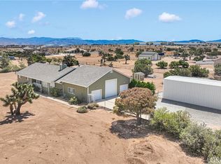 8875 Fremontia Rd, Oak Hills, CA 92344