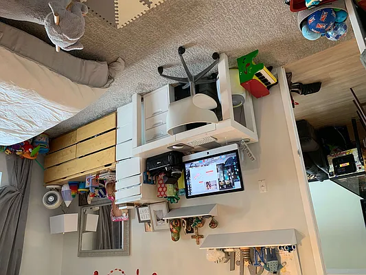 Rented by Compass | media 27