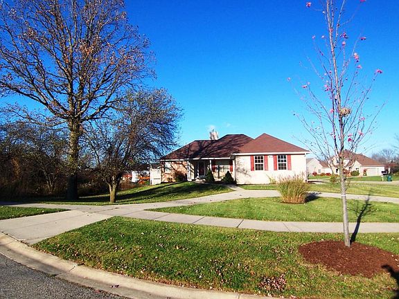 3rd image of 277 Jodie Ct NW