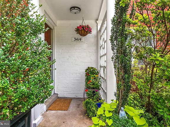 3rd image of 3414 Gunston Rd