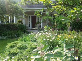 4976 Stillmeadow Dr, Howell, MI 48843