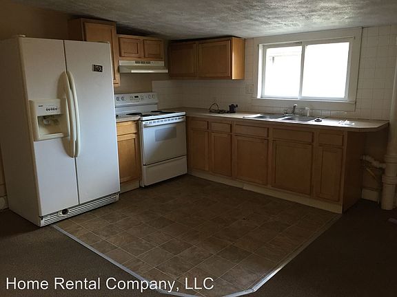 2nd image of 730 Clancy Ave NE #2