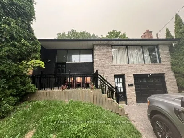 22 Fenelon Dr, Toronto, ON M3A 3K3