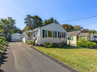 158 Colton St, Windsor, CT 06095