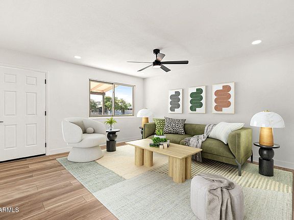 5th image of 2138 W SUNNYSIDE Avenue