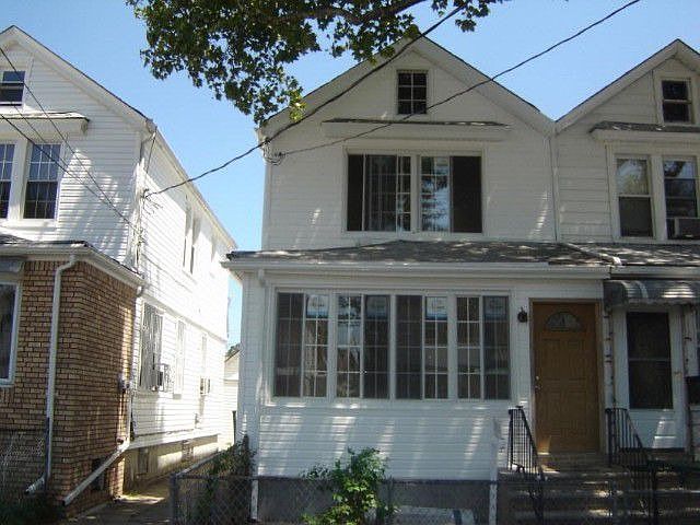 1st image of 10135 126th St