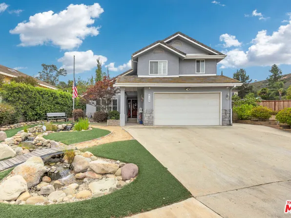 8126 Cora St, Sunland, CA 91040