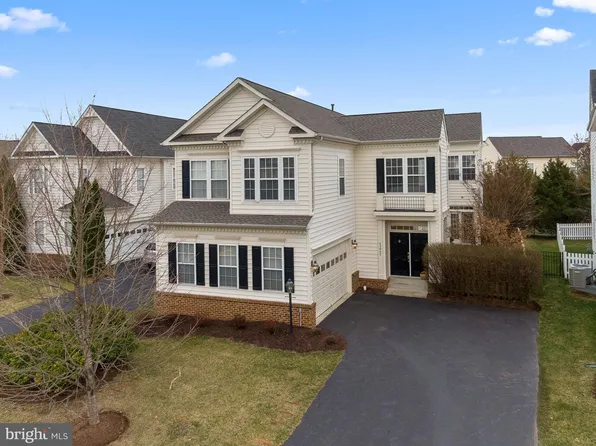 42927 Park Brooke Ct, Ashburn, VA 20148