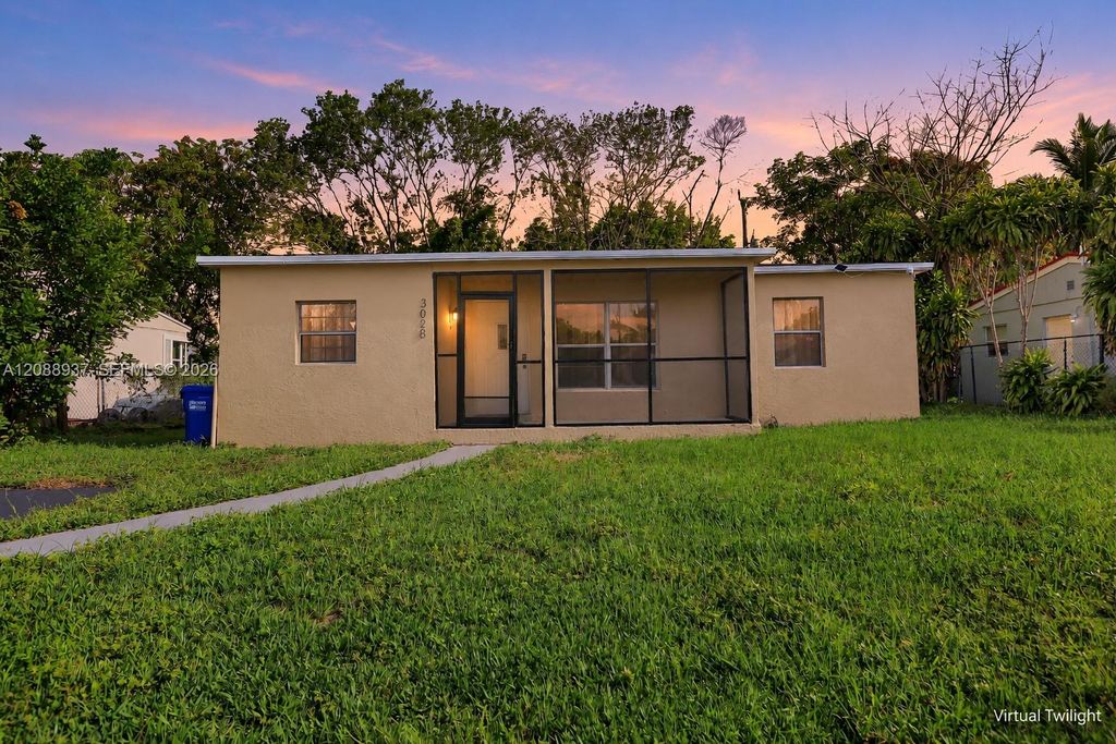 3020 NW 7th St, Pompano Beach
