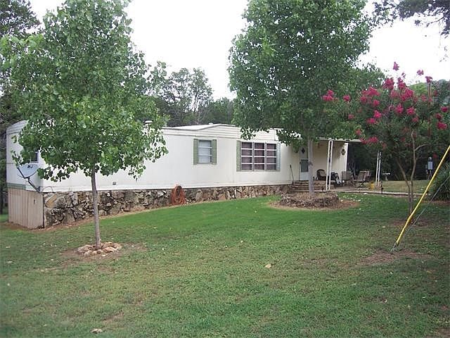 1st image of 108 Lazy Creek Ln