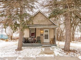 1425 5th St NE, Canton, OH 44704
