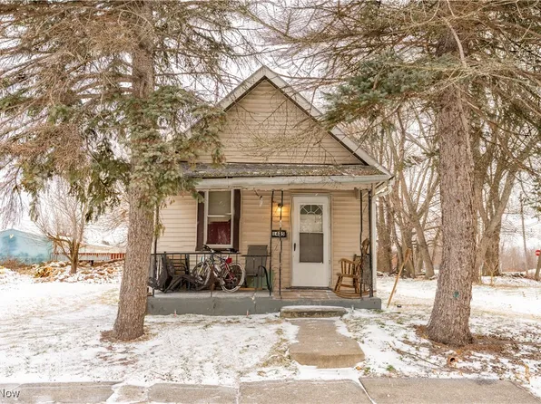 1425 5th St NE, Canton, OH 44704