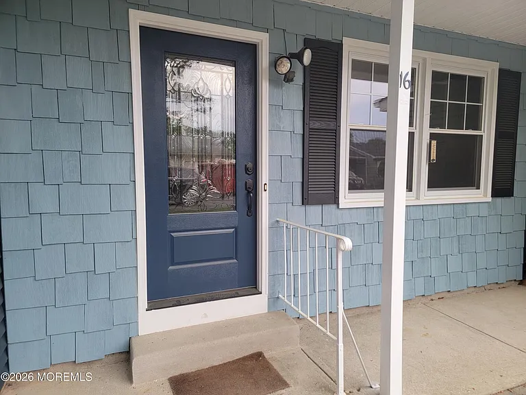 16 Chelsea Dr — Photo 7