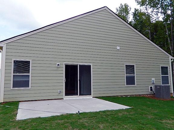 Located on 0059 in Sutton Mill - Park Collection in FORT MILL, SC