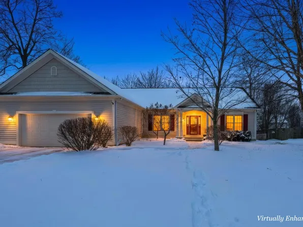 62 Jefferson Ridge Dr, Pataskala, OH 43062