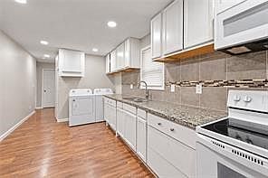 4th image of 4603 Castle Ave
