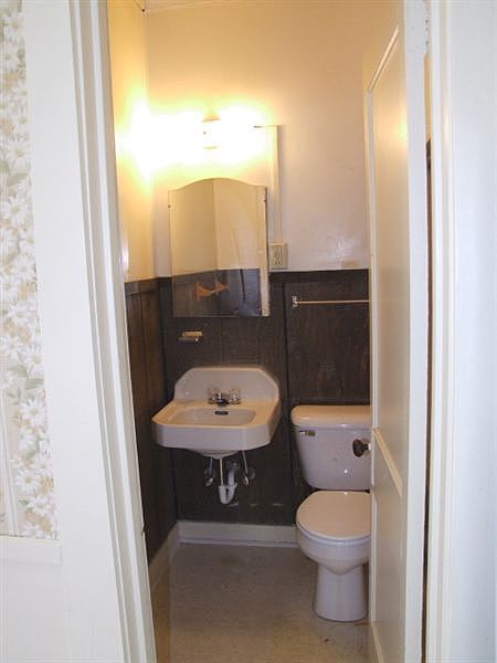 bathroom vanity