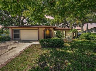 7130 Embassy Blvd, Port Richey, FL 34668