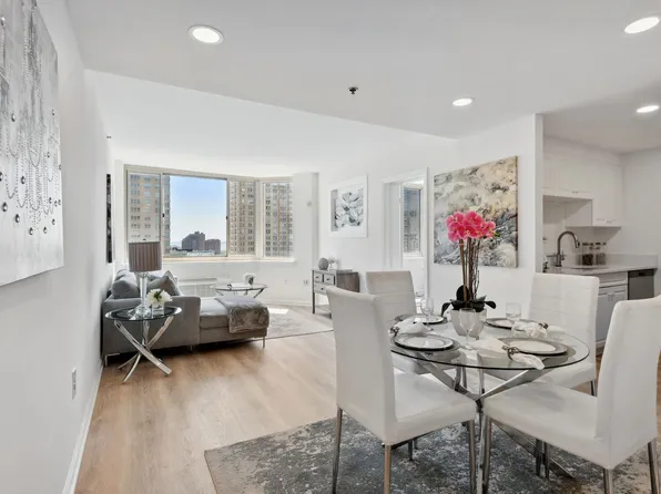 1 2nd St APT 1903, Jersey City, NJ 07302