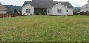 3rd image of 321 Mia Dr