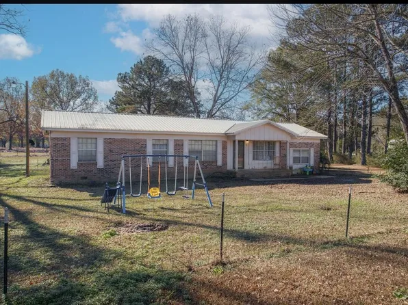71 Ferrene Dirt Rd, Luverne, AL 36049