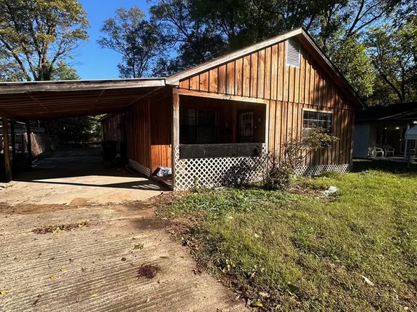 223 W Oliver Ave, West Memphis, AR 72301