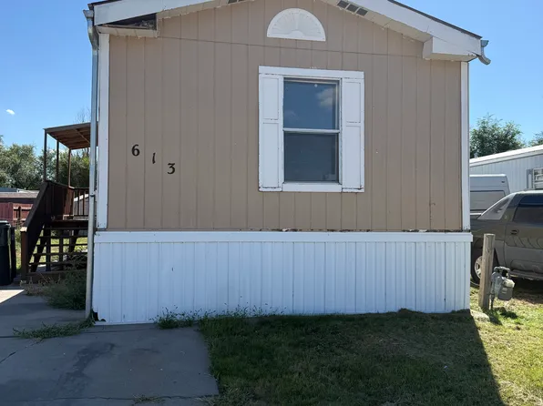 613 Meadows St, Sterling, CO 80751