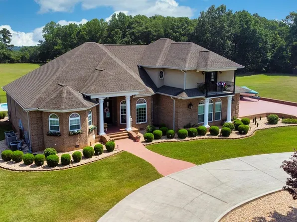 809 Delashaw Rd, Haleyville, AL 35565