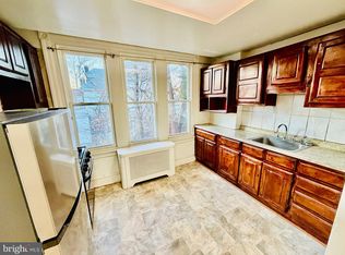 1016 W Duncannon Ave, Philadelphia, PA 19141