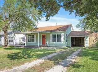 202 Bizzell St, Bryan, TX 77801
