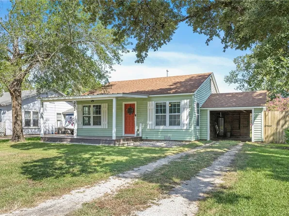 202 Bizzell St, Bryan, TX 77801