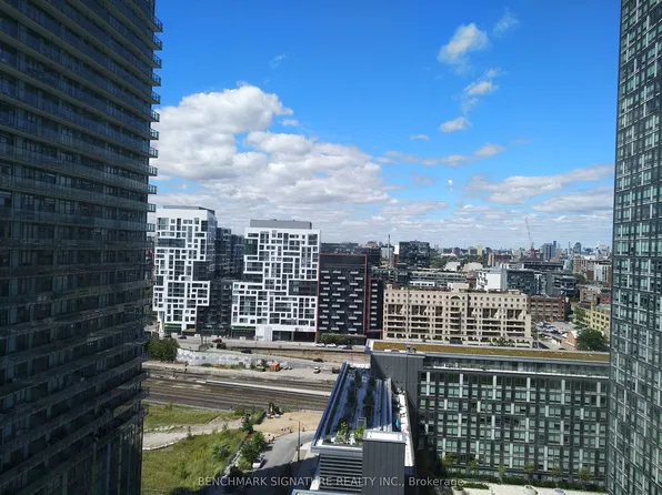 85 Queens Wharf Rd #2108, Toronto, ON M5V 0J9