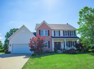2557 Stonefield Dr, Avon, OH 44011