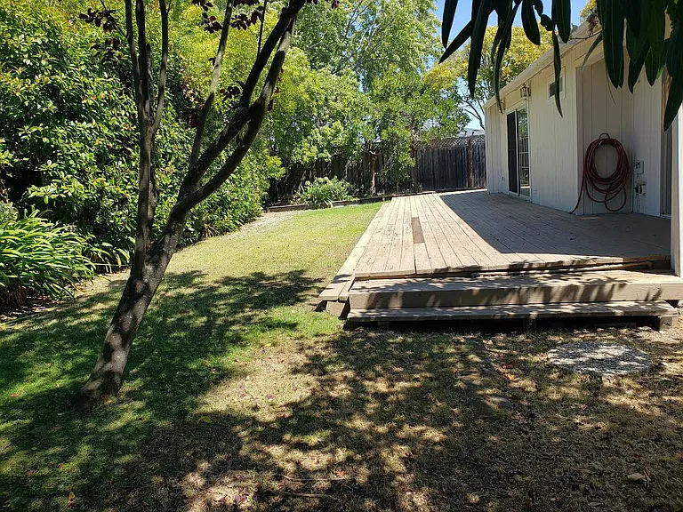 42 Pacific Queen Psge — Photo 11