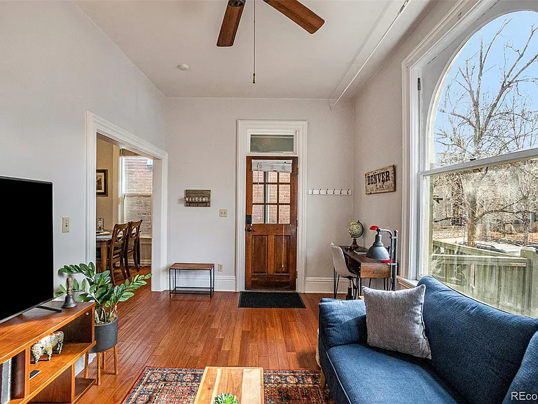 2545 W River Dr — Photo 4