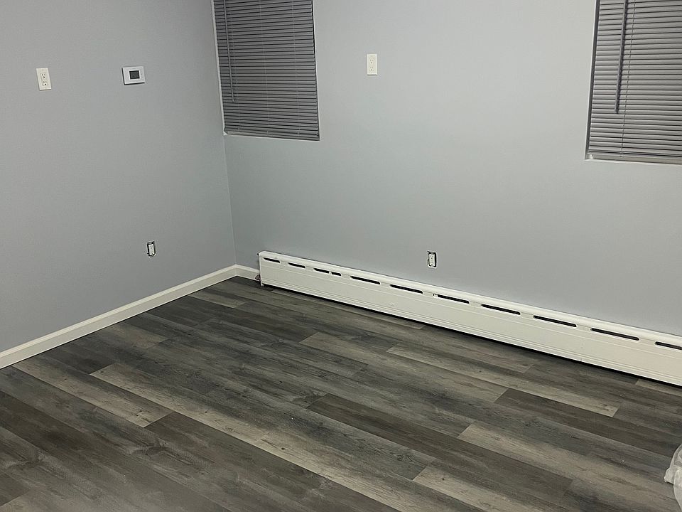 2nd image of 14938 117th St #2