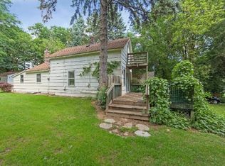 1691 Old Hudson Rd, Saint Paul, MN 55106