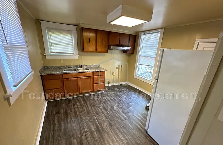 792 N Willett St — Photo 3