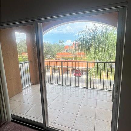 3rd image of 1260 Wildwood Lakes BLVD #305