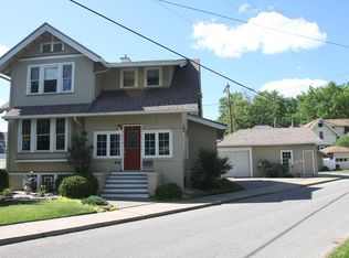 52 Maple Ave, Wheeling, WV 26003