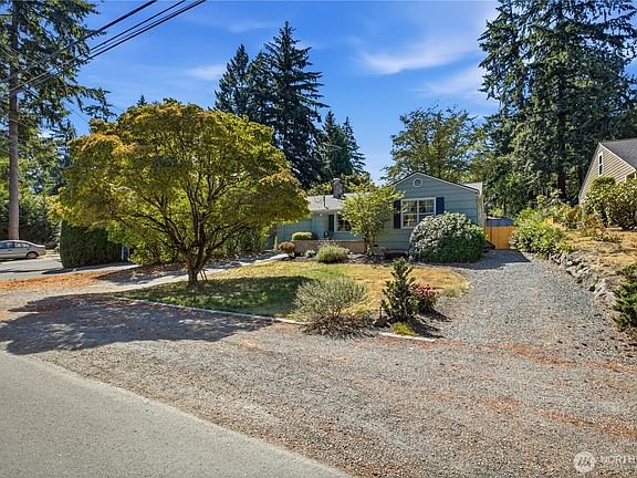 3rd image of 13041 25th Avenue NE