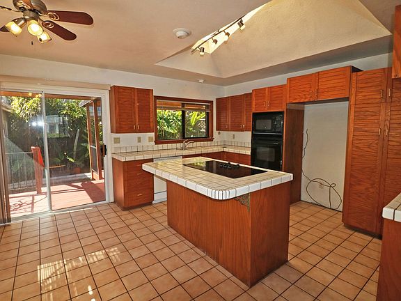 5th image of 3982 86 1/2 Honeycutt St