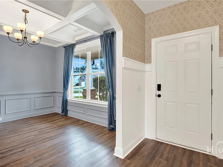 120 Annie Dr — Photo 11