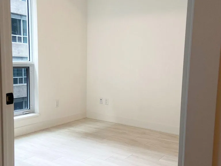 15 Mercer St #508 — Photo 5