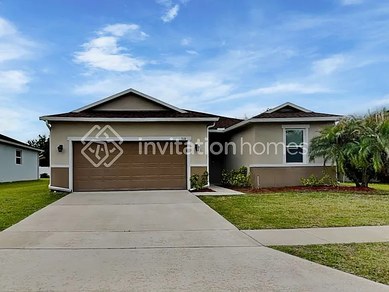 928 Costa Mesa Ln — Photo 1