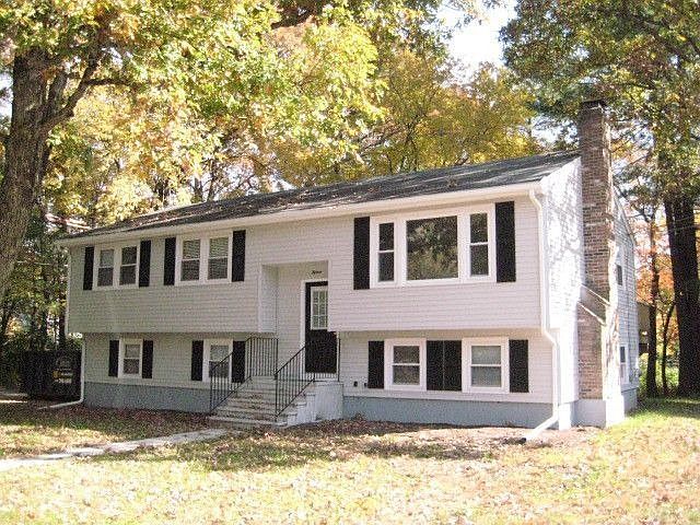 1st image of 15 Azalea Dr